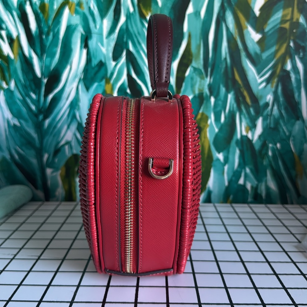 Kate Spade Wicker Red Apple crossbody bag - Picture 4 of 10